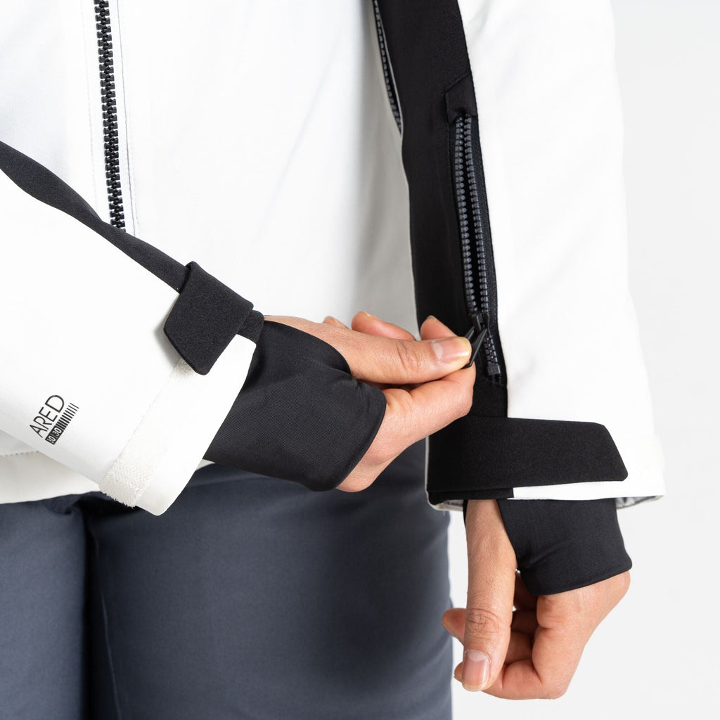 Flurry Jacket - Damen Skijacke | hochwärmende Polsterung - Schwarz-Weiß Black/Blanc De Blanc Bild 3