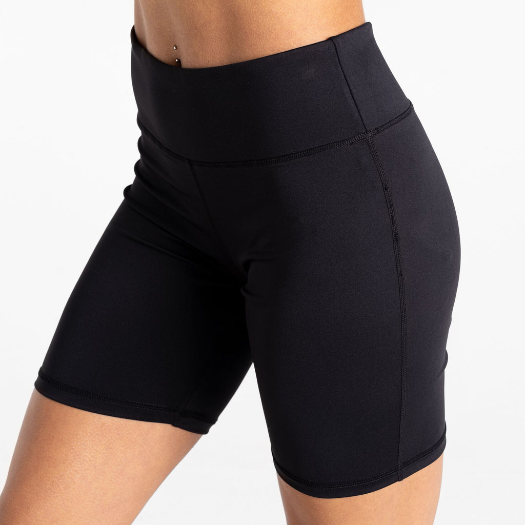 Upbeat Short - Damen Fitnesshose | flexible Passform - Schwarz Black Bild 5